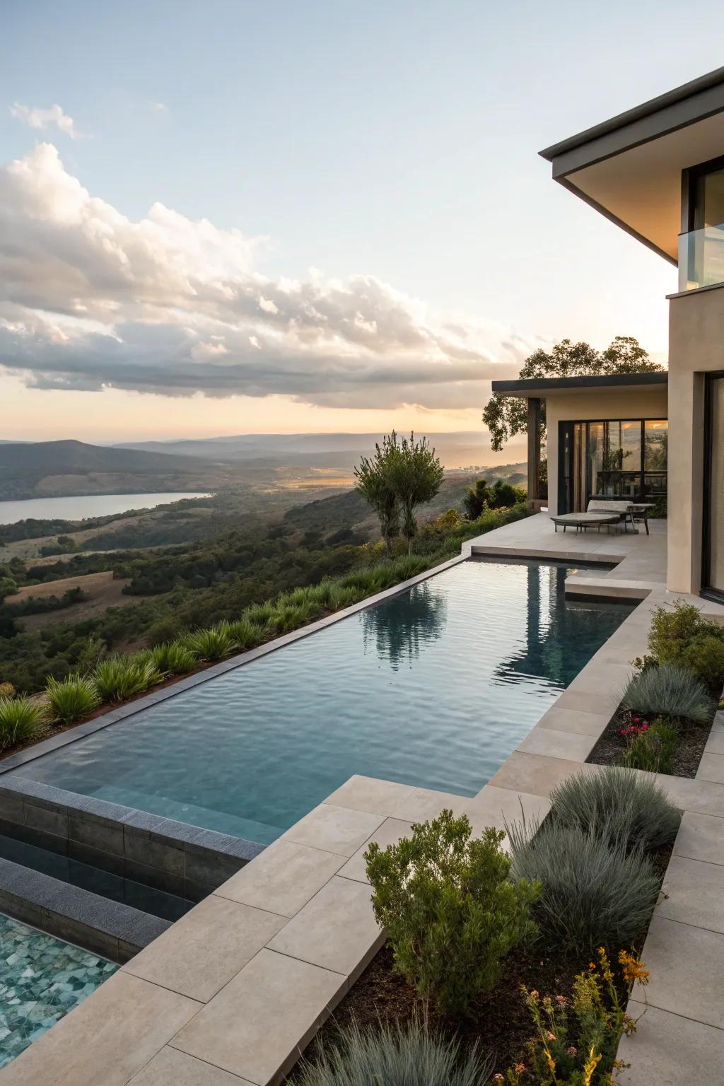 An infinity edge creates an endless visual journey.