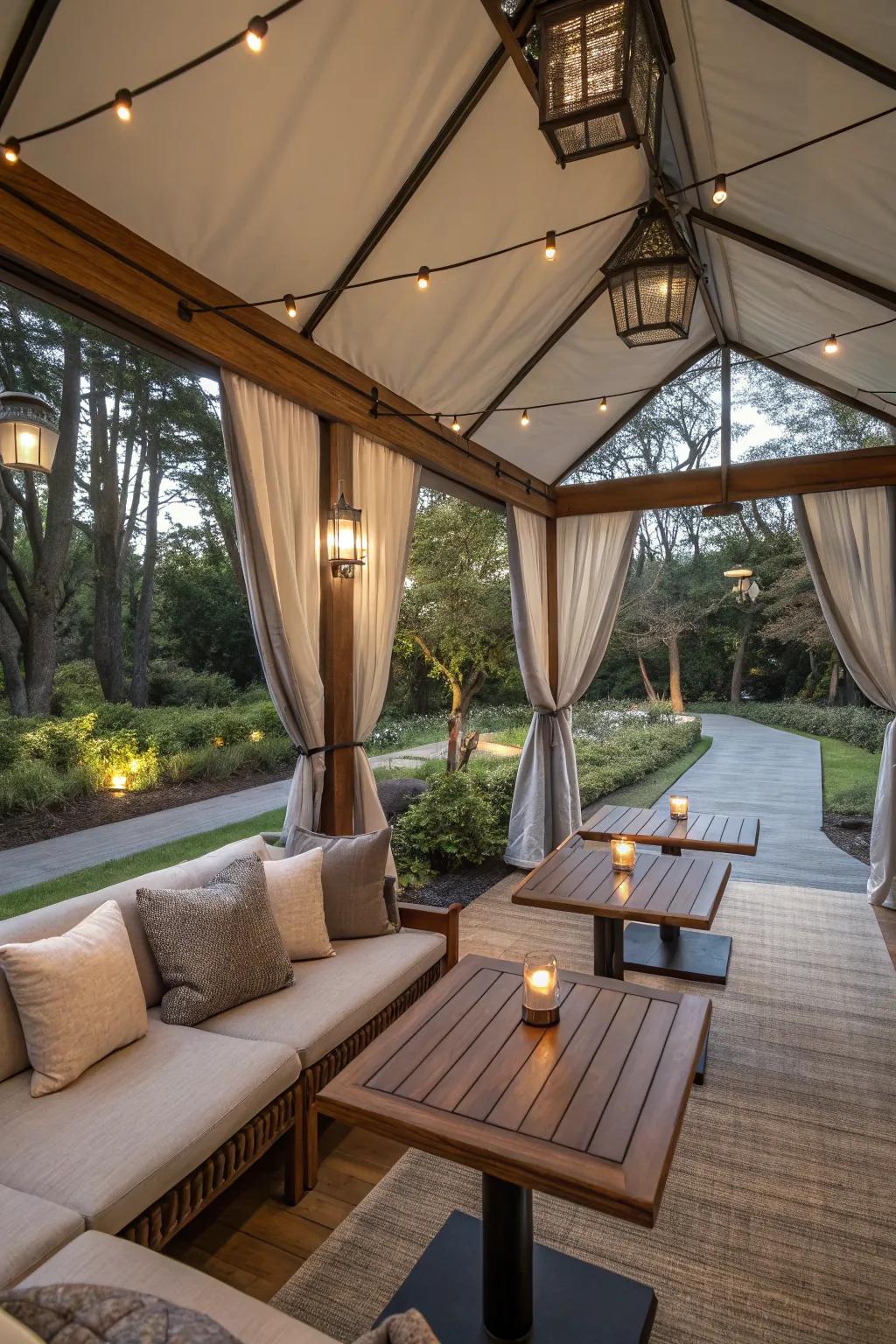 A versatile pavilion that seamlessly blends indoor and outdoor spaces.