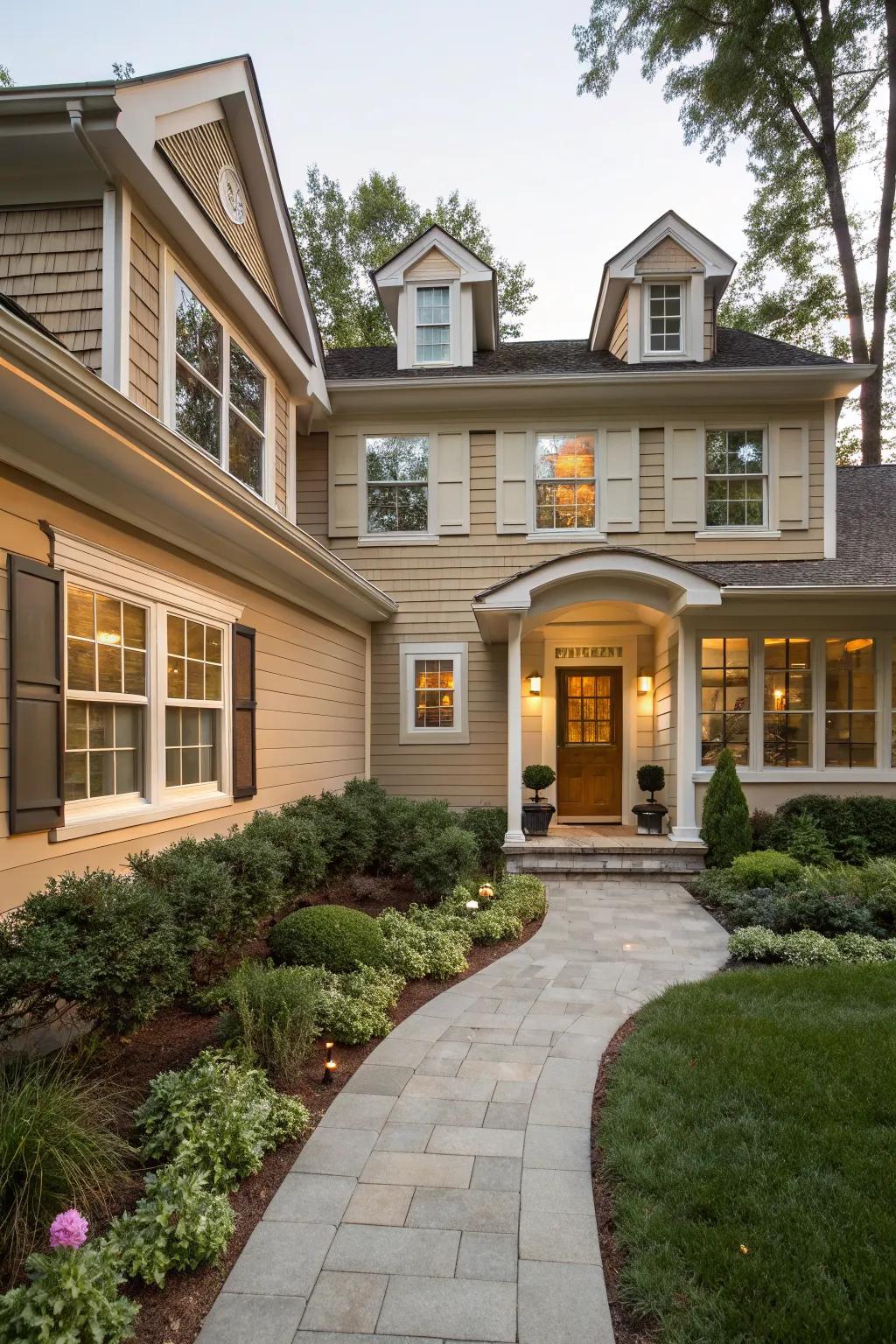 Cohesive charm: Integrated trim and entryway design.