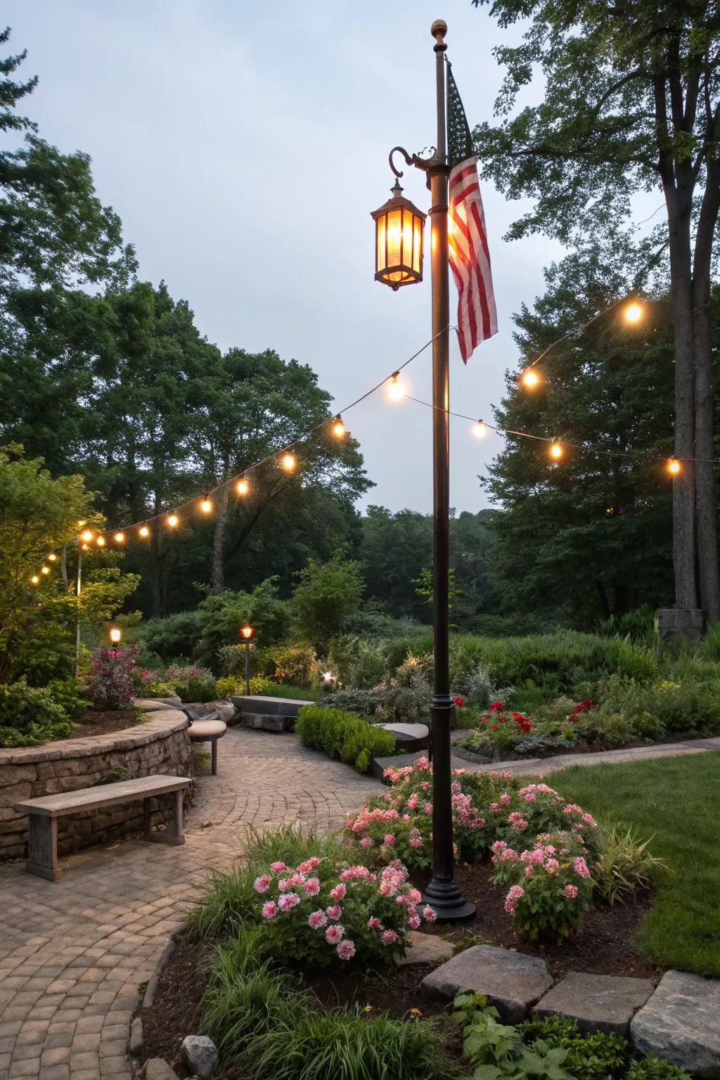 Edison bulbs bring a vintage charm to flagpole lighting.