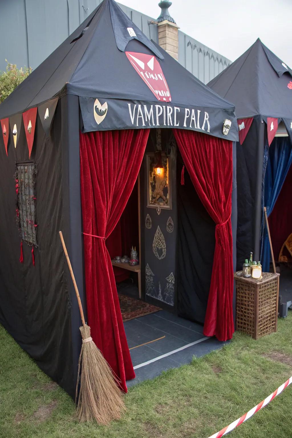 Mini themed rooms add variety and intrigue to your haunted tent.