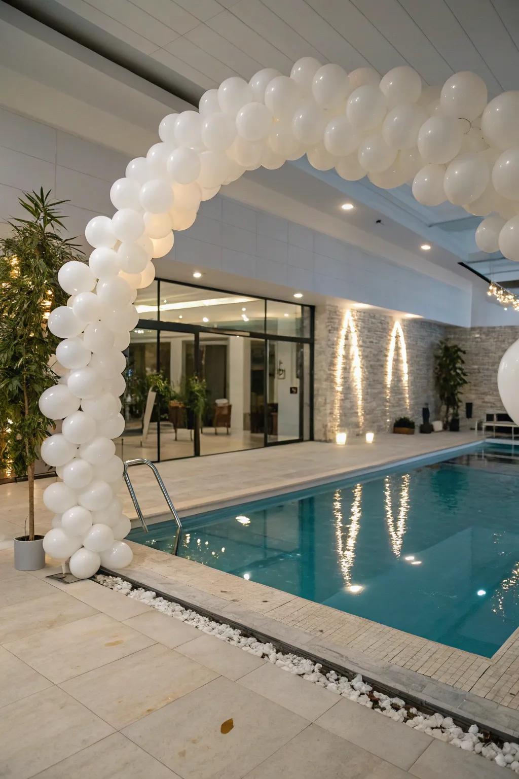 Achieve timeless elegance with a minimalist balloon arch.