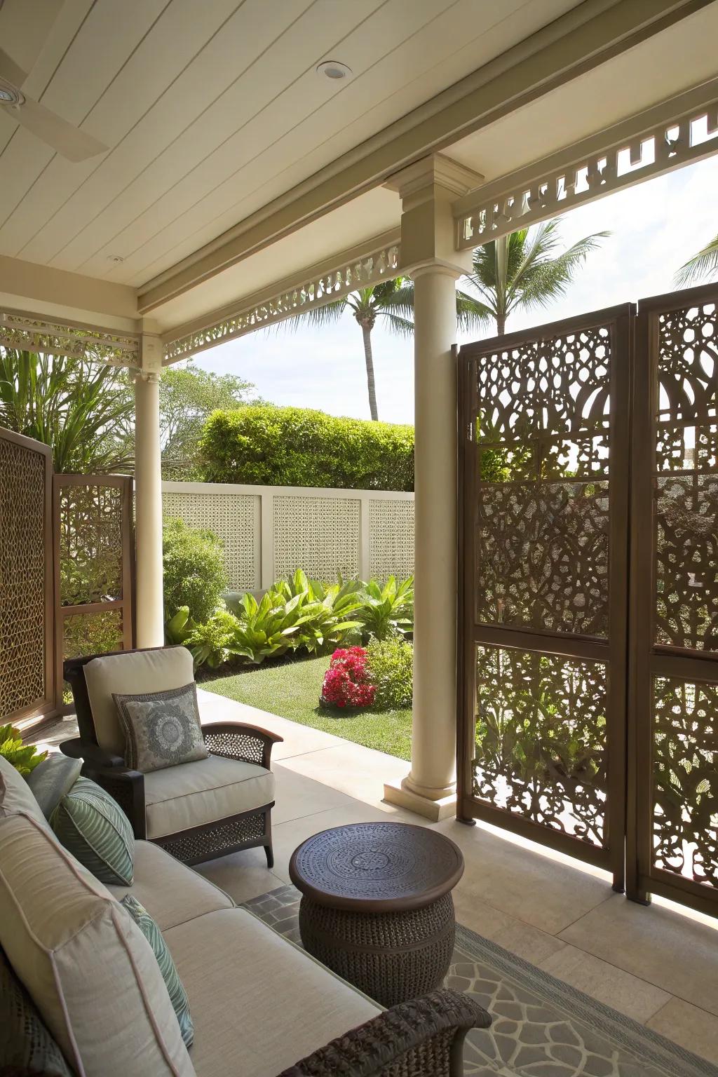 Privacy screens create an intimate atmosphere.