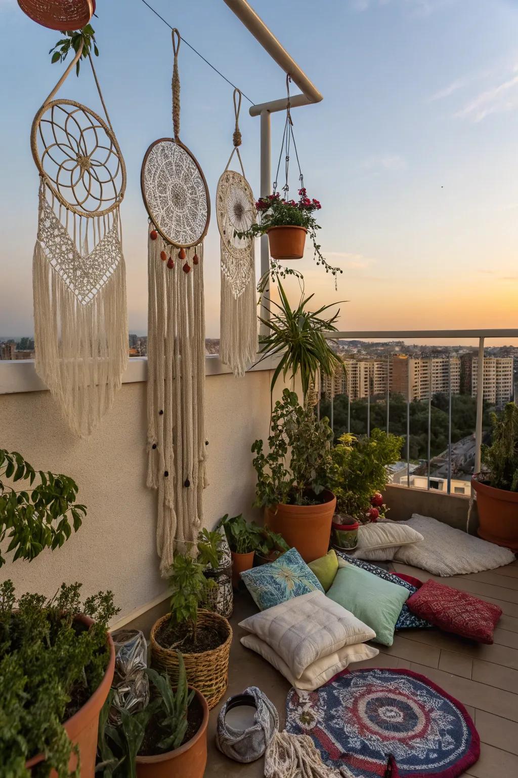 Bohemian touches enhance the relaxed Moroccan vibe.