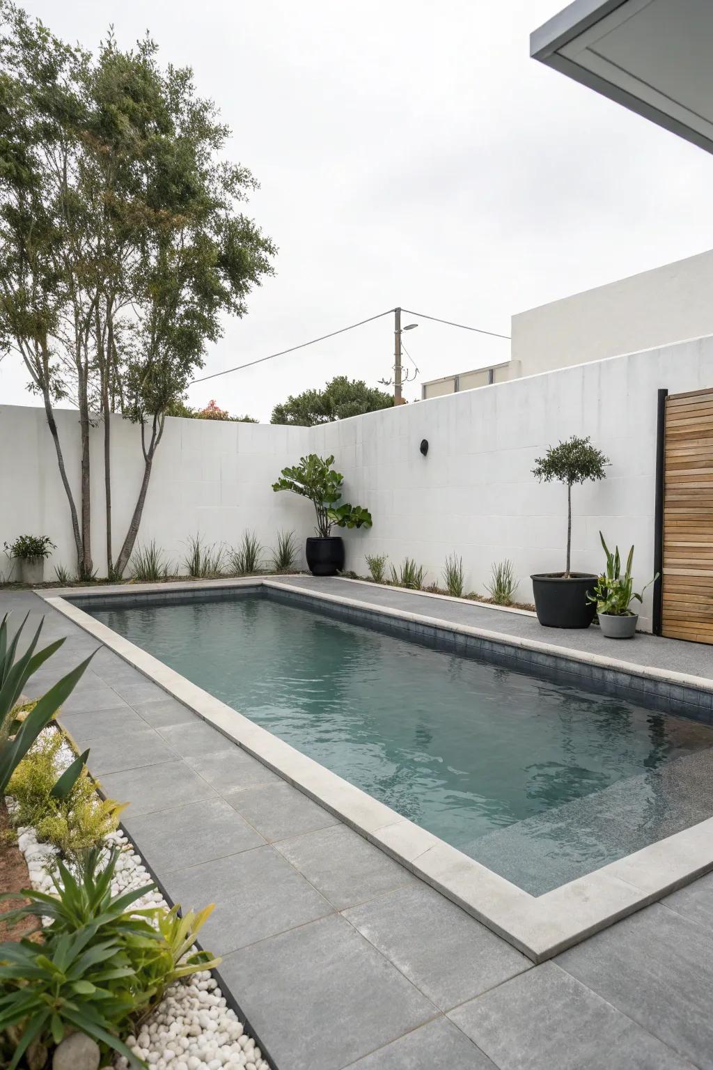 Monochrome liners for a sleek, modern pool.