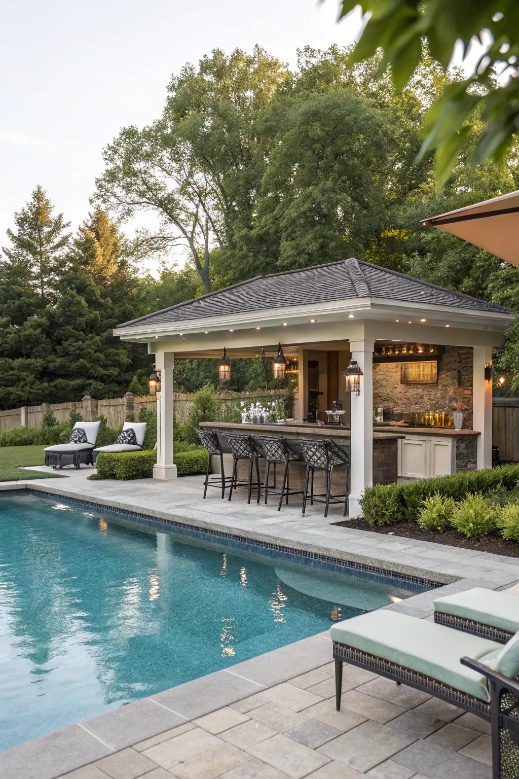A poolside bar becomes a stylish hub for entertainment.