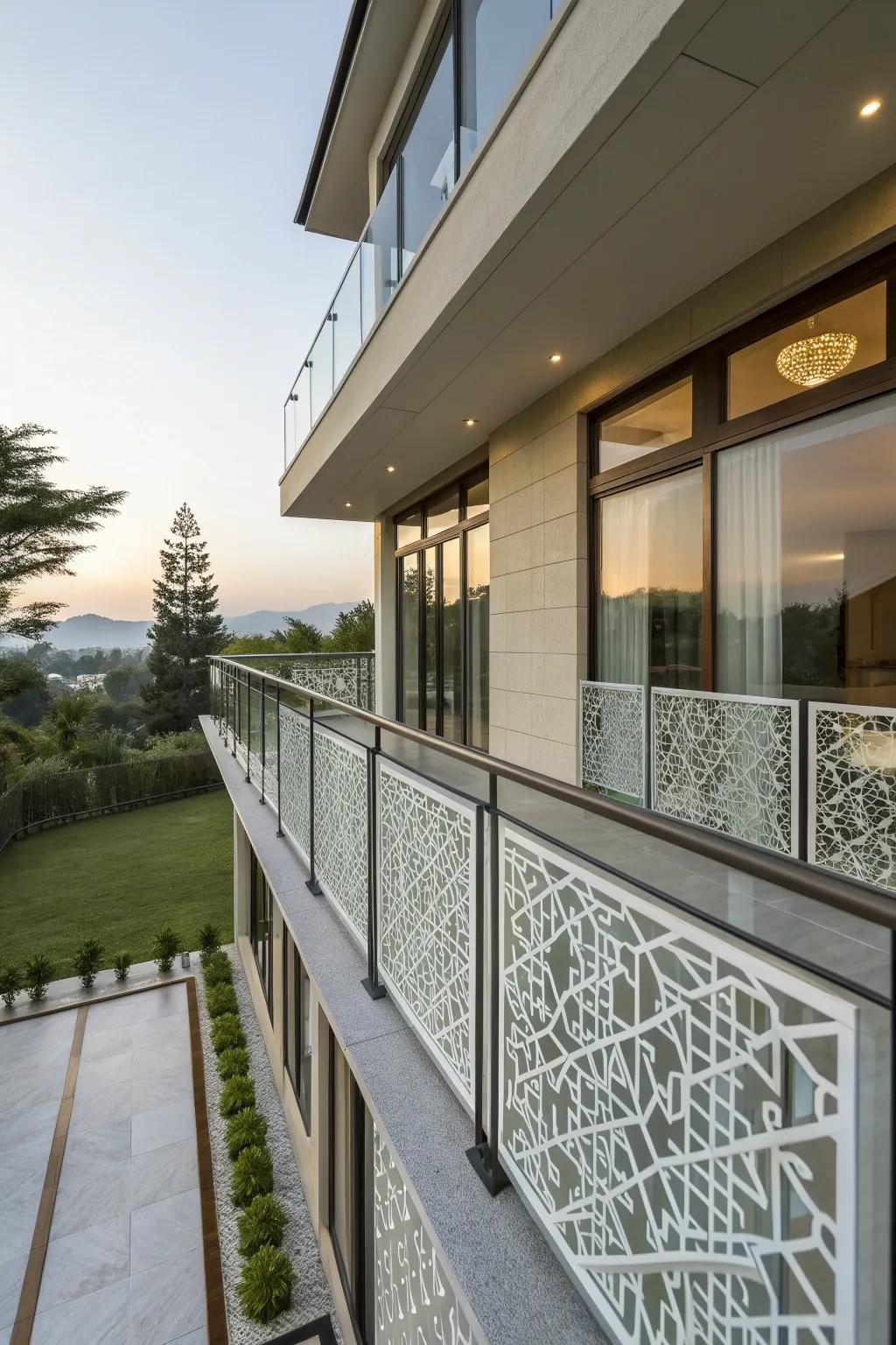 Elegant patterned glass panels for a sophisticated balcony look.