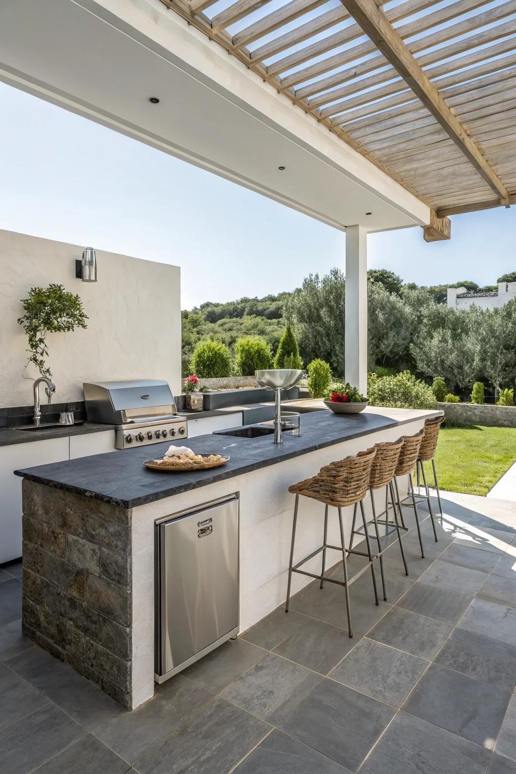 Achieve a modern aesthetic with the deep, rich tones of slate tiles.