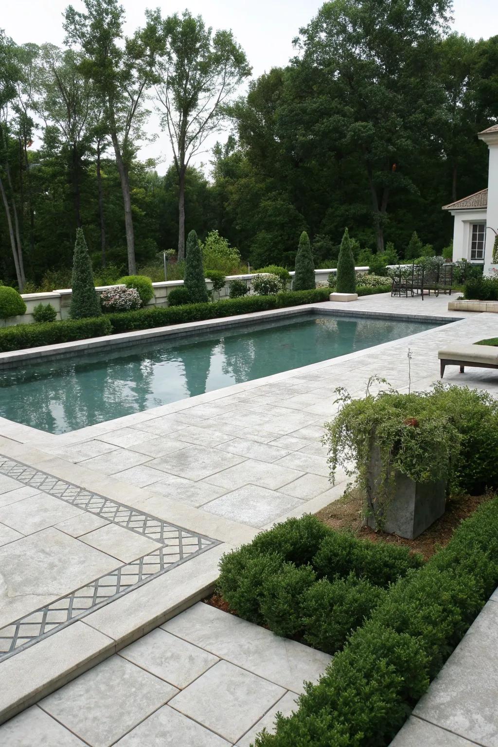Seamless stone designs offer a touch of sophistication.