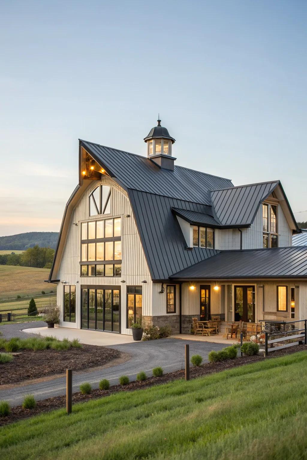 Architectural statement pieces transform a barn house into a work of art.
