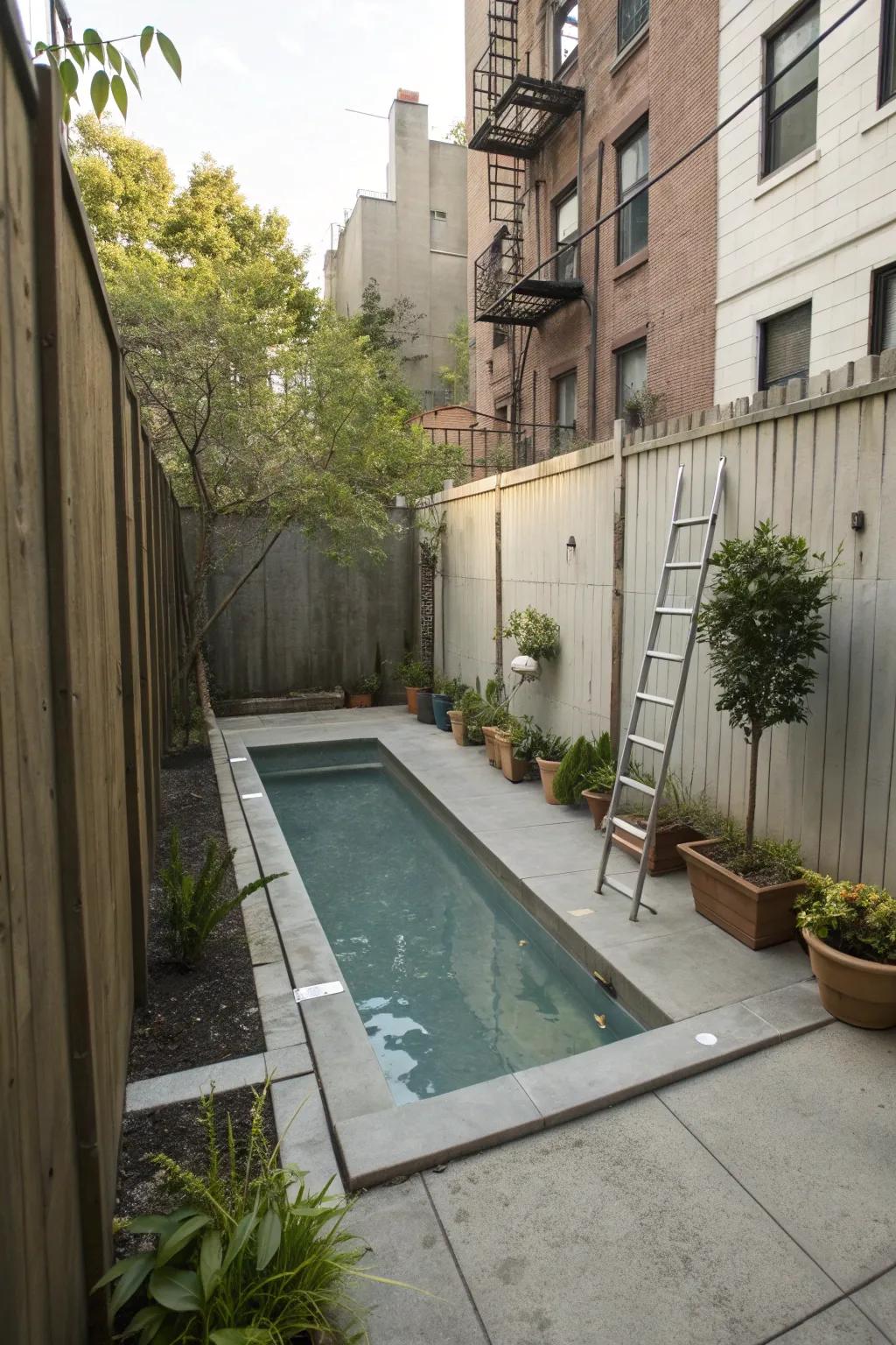 A compact pool perfectly integrated into a small urban backyard.