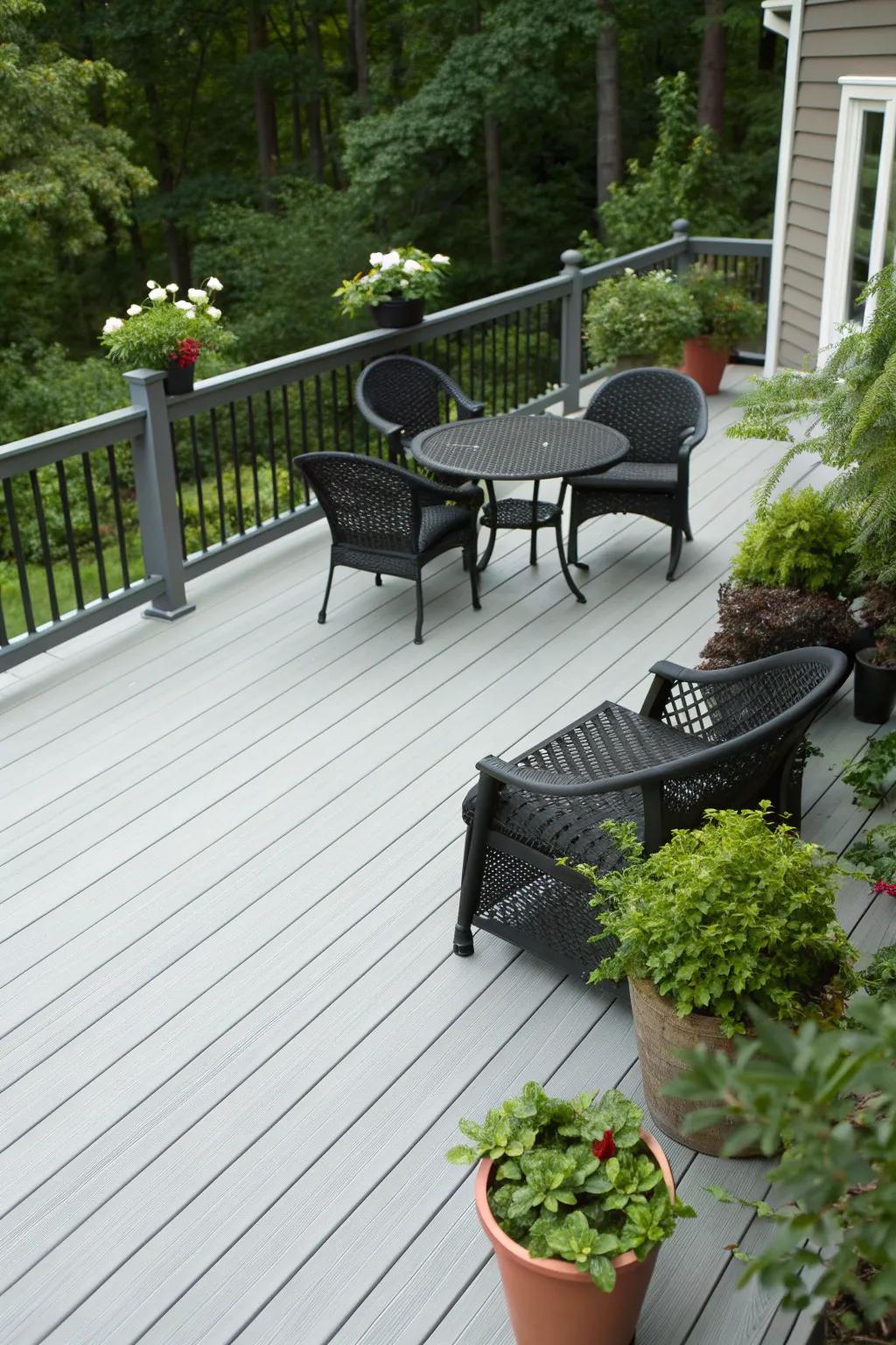 Light Gray decks bring a modern, elegant vibe to your backyard.
