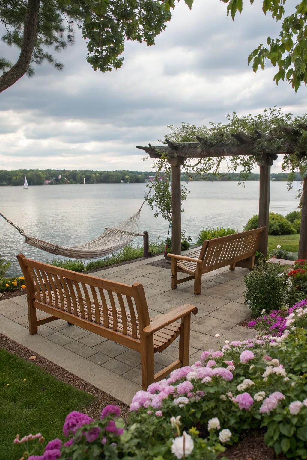 Strategic seating areas allow for relaxation and lake gazing.