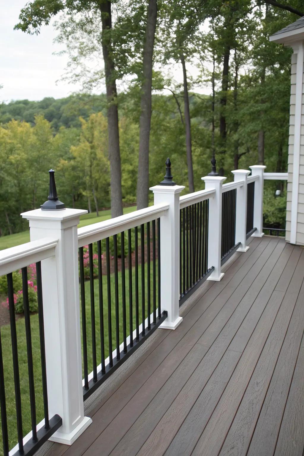 A deck railing with a bold two-toned design.