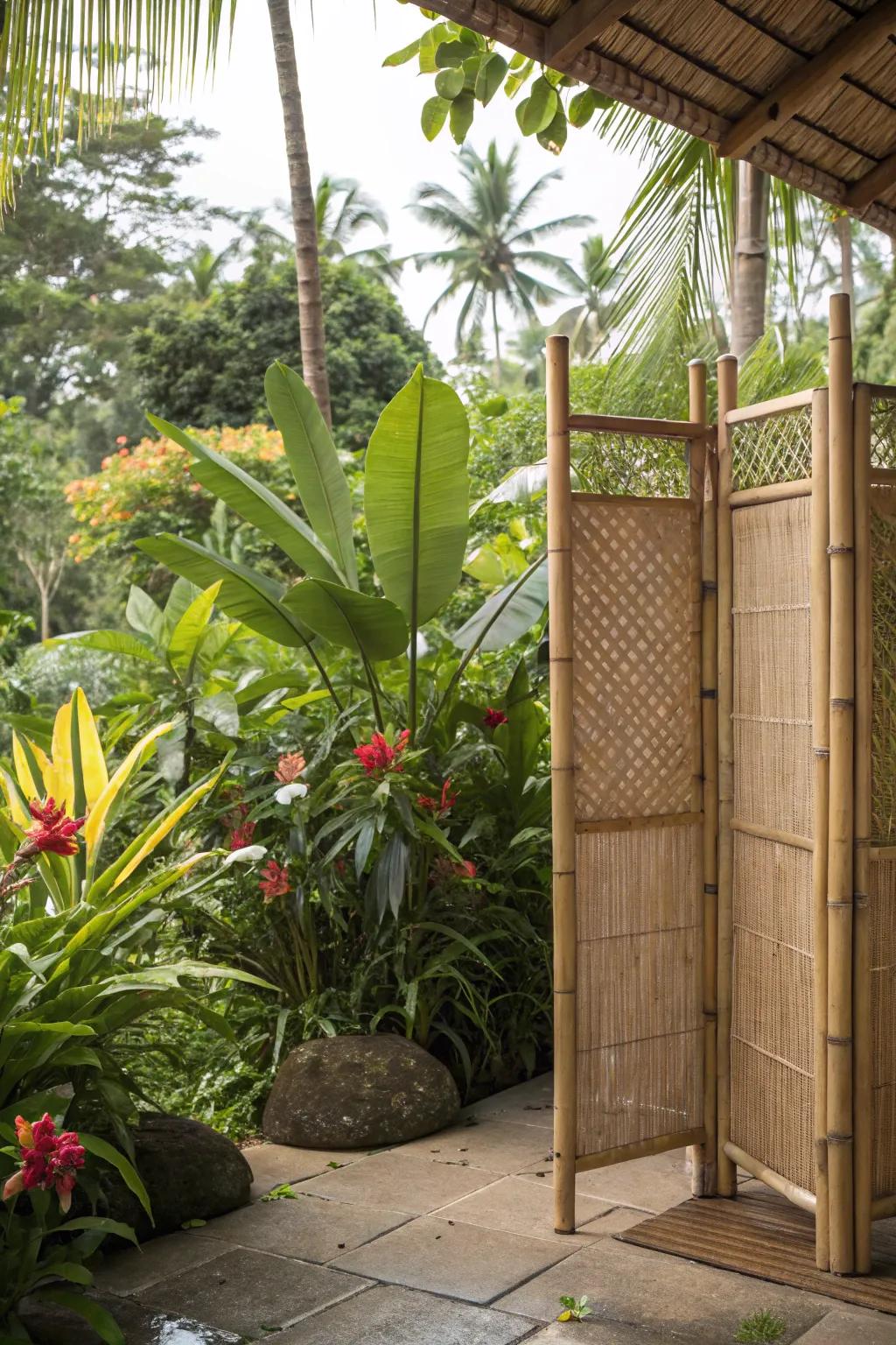 An eco-friendly bamboo screen brings an exotic touch to the outdoor changing area.