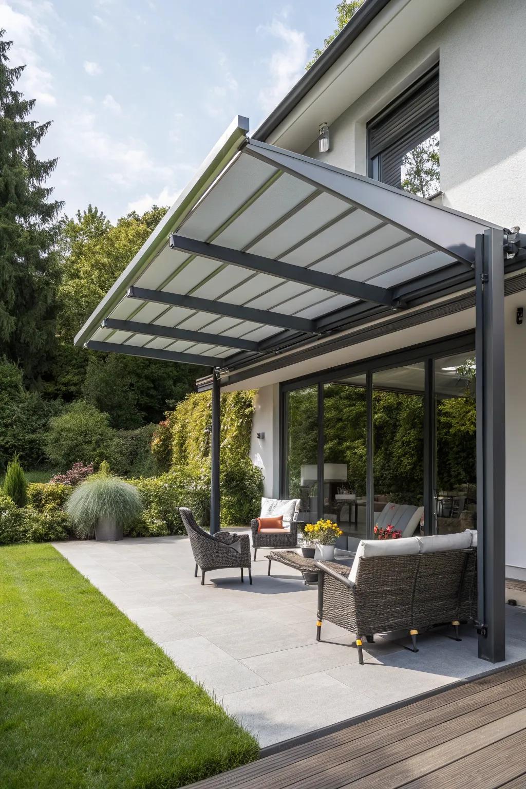 Adjustable aluminum awnings provide customizable shade solutions.