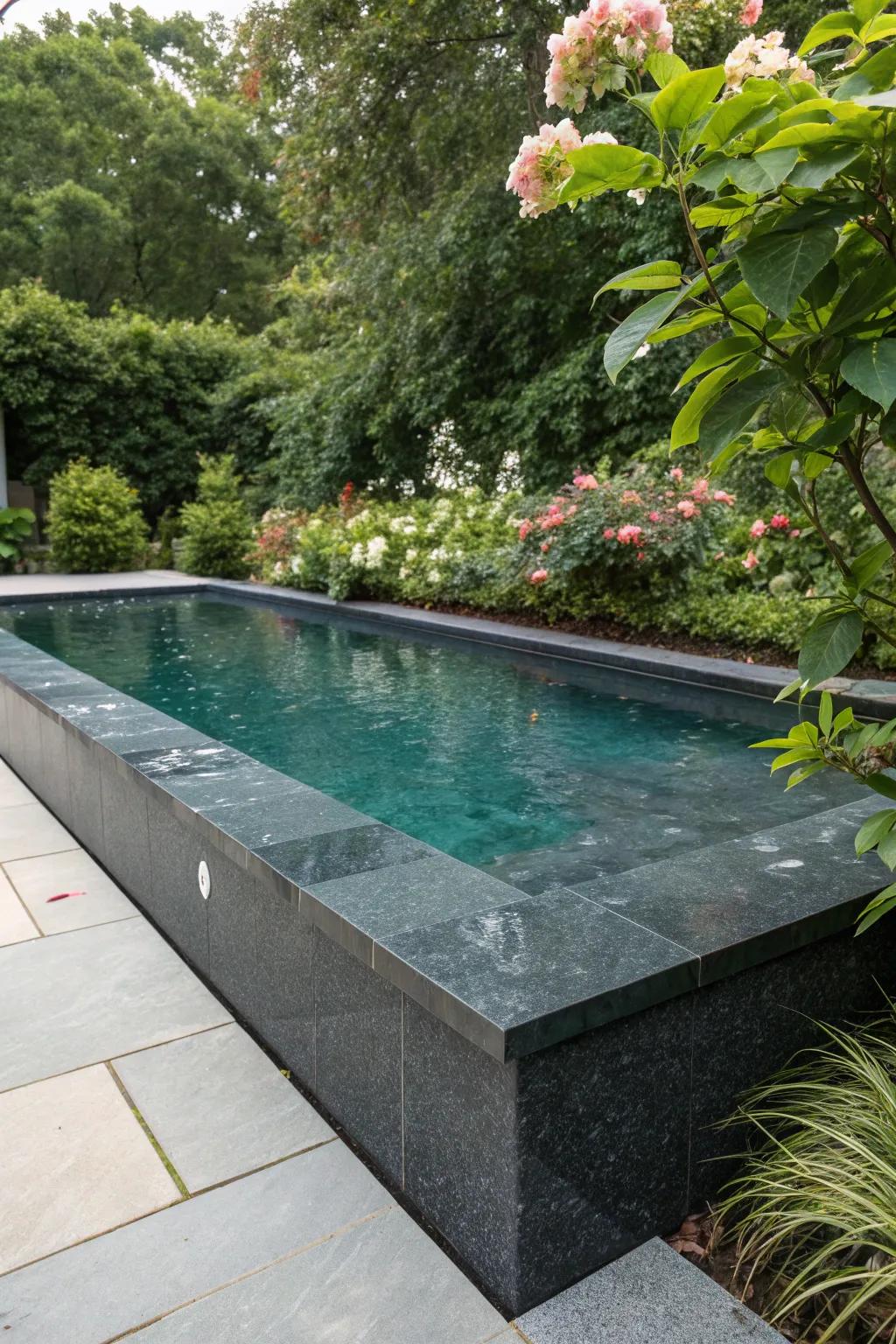 Dark granite for a bold, dramatic poolside.