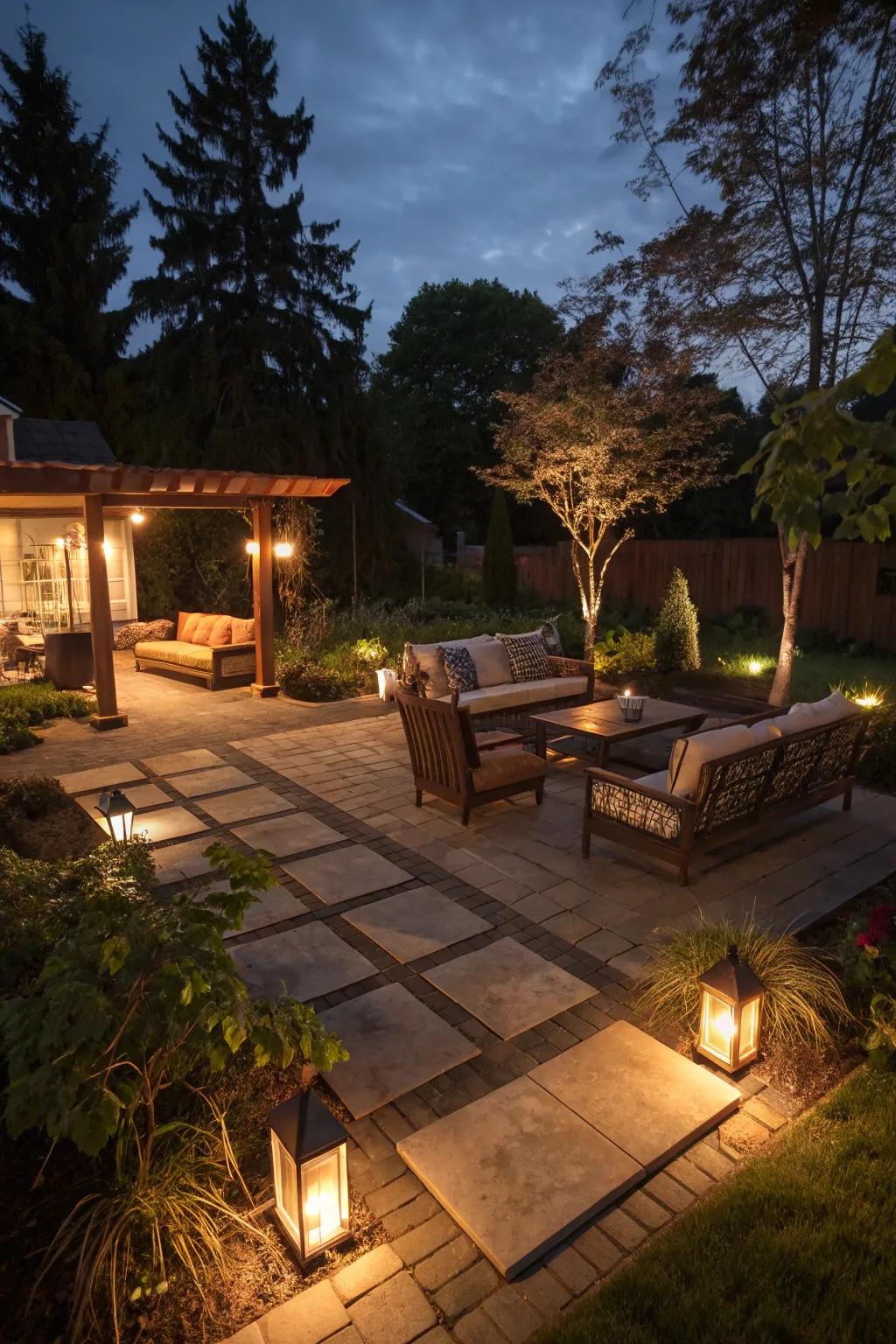 Accent lighting transforms your square patio by night.