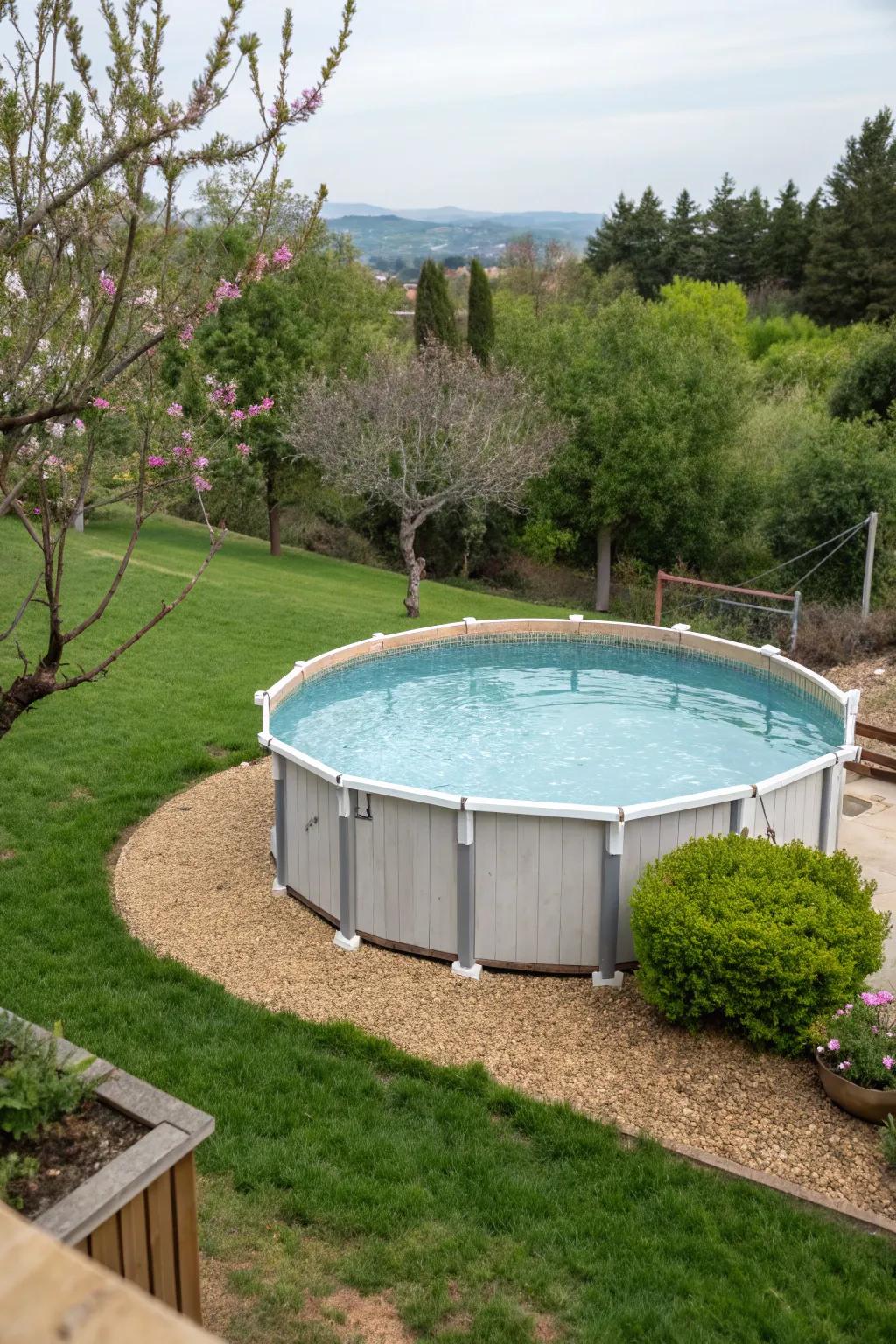 Vermiculite provides a flexible and adaptive pool base.