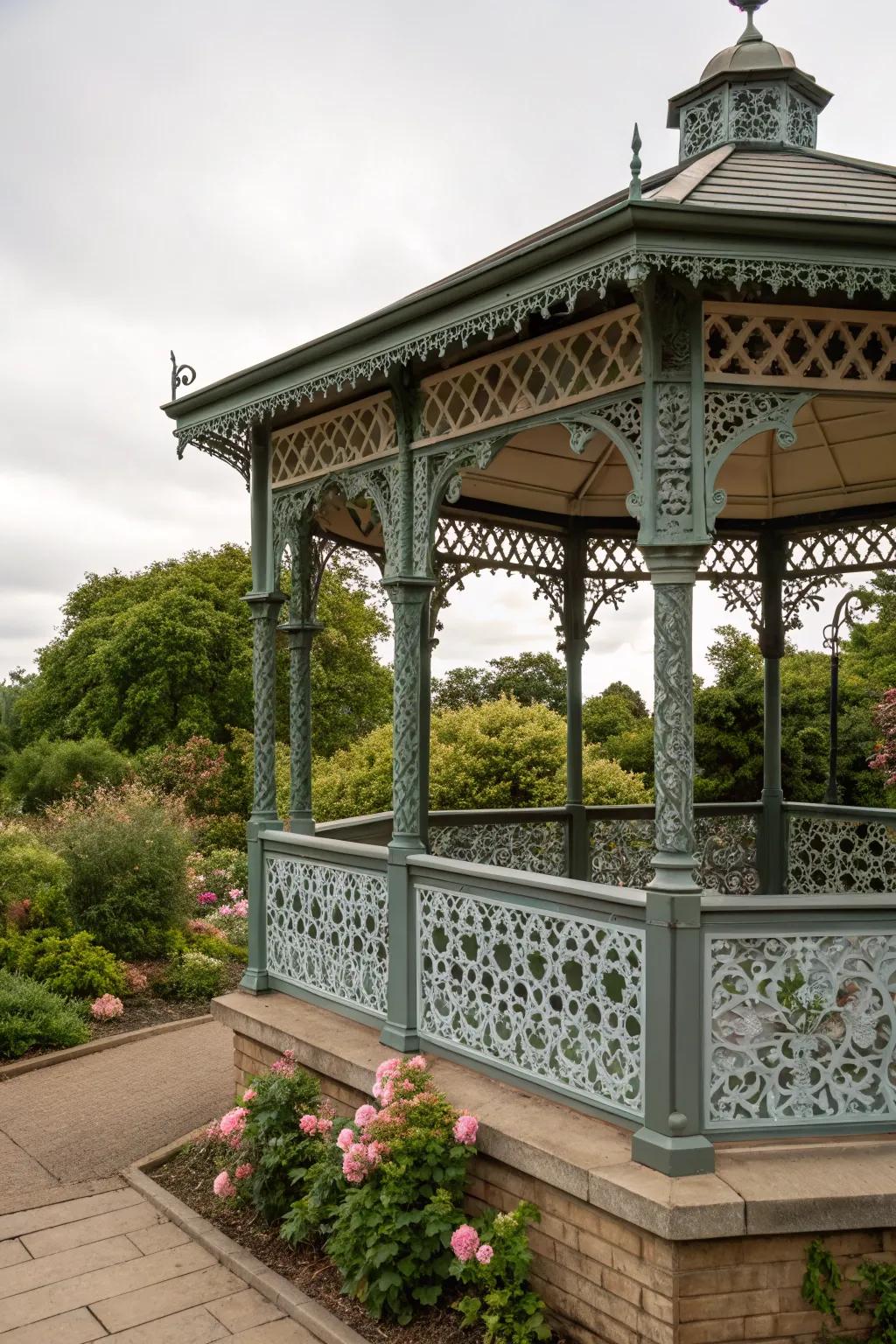 Create unique designs with patterned baluster railings.