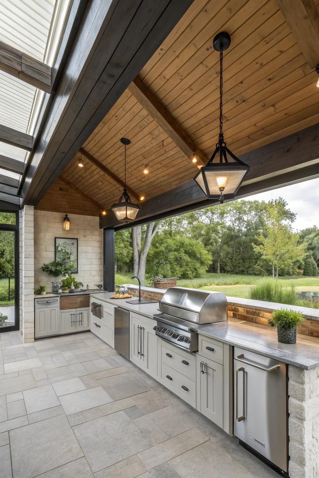 A blend of modern and rustic styles for a unique outdoor kitchen ceiling.