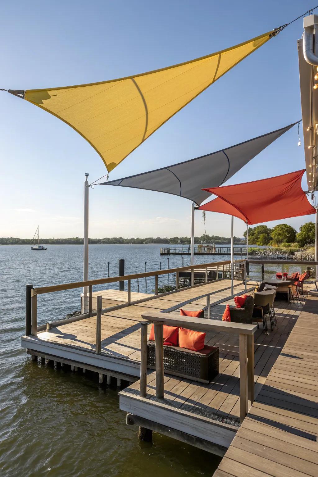 Shade sails provide stylish and effective sun protection.