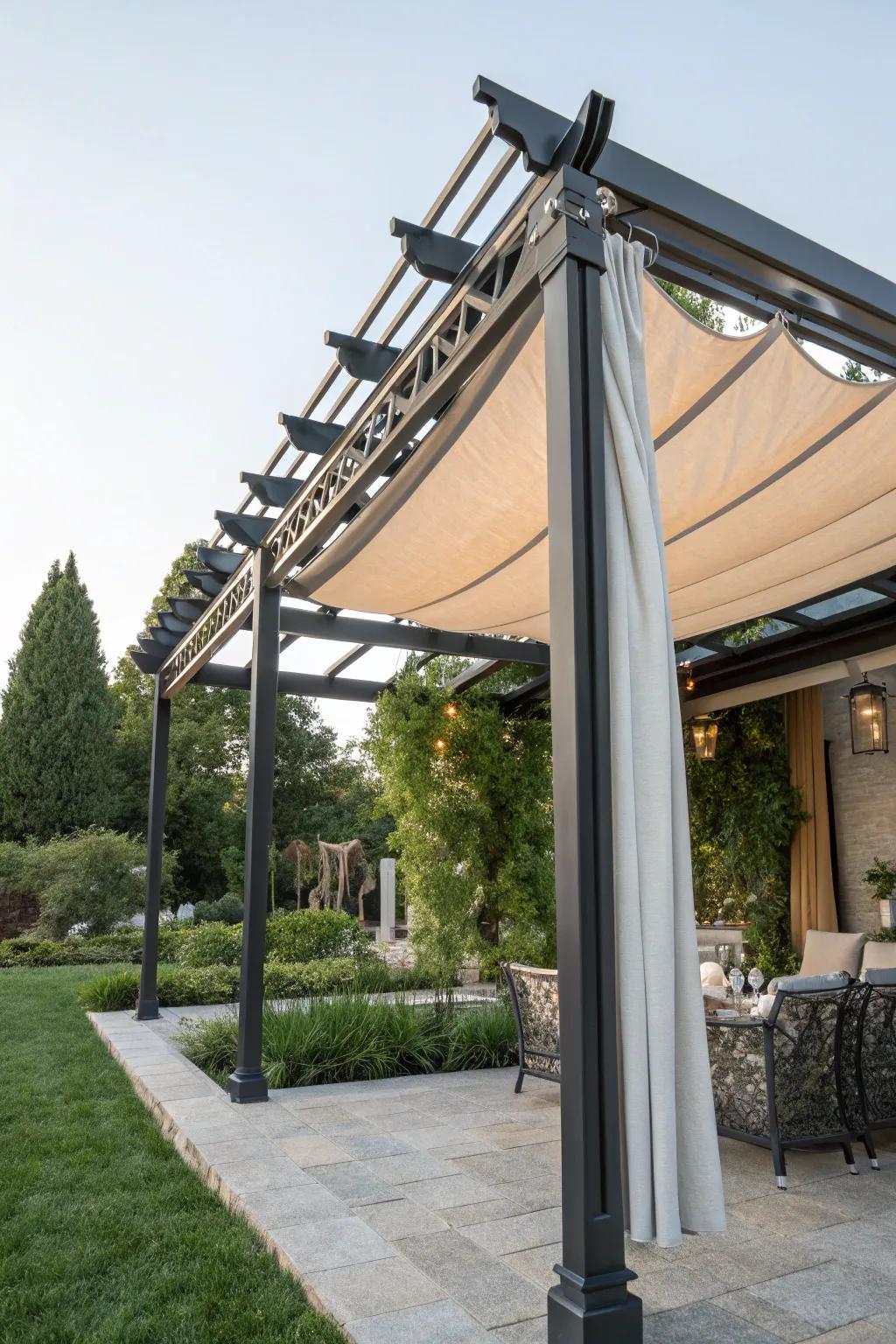 Eclectic elegance by mixing textures in your pergola cover.