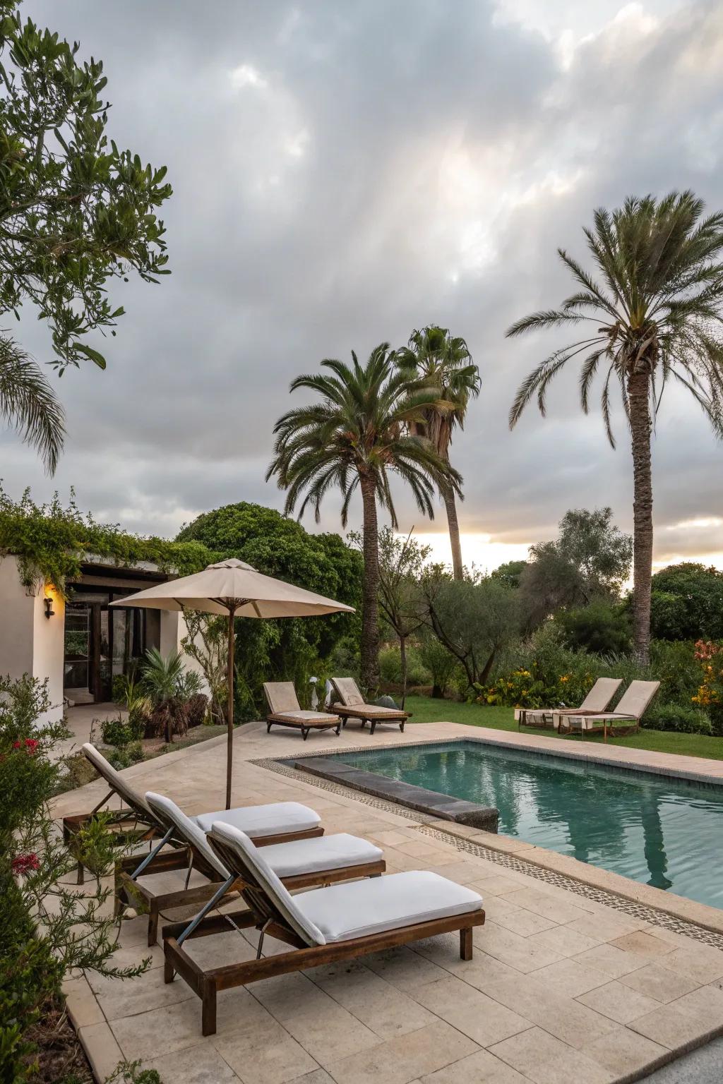 A luxurious poolside alfresco experience.