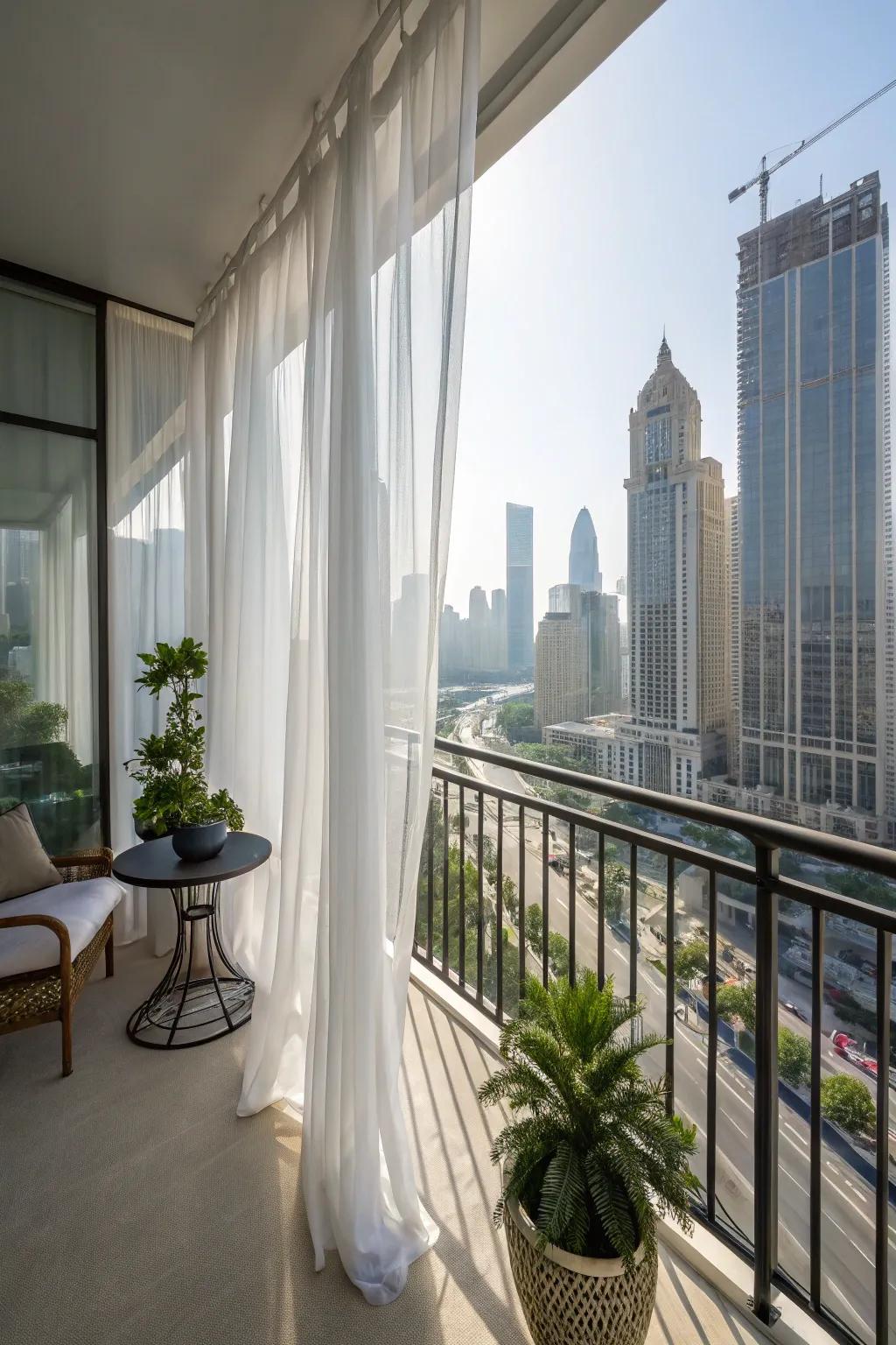 Transparent PVC curtains provide protection while preserving your view.