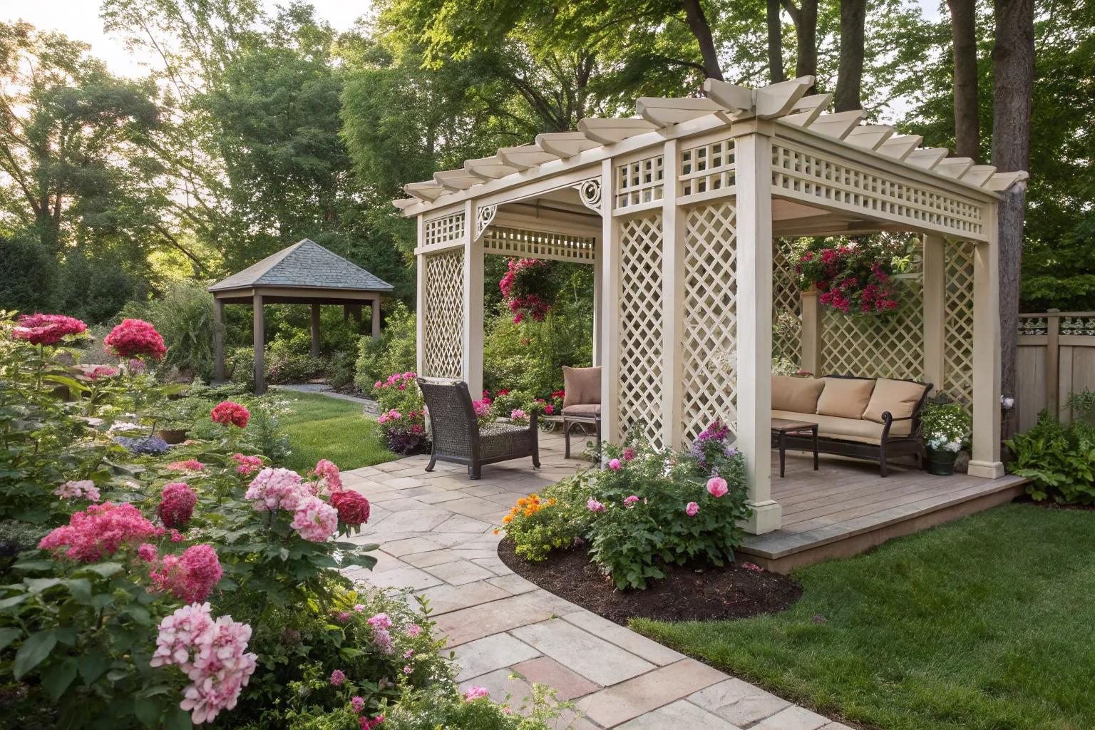 17 Inspiring Small Pergola Ideas For Cozy Spaces