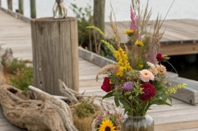 image14_dock-wedding-ideas_create-nature-inspired-centerpieces